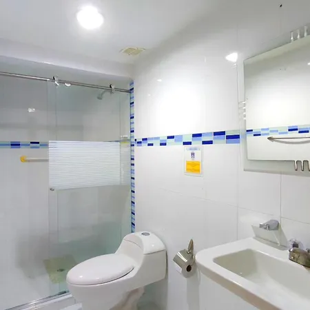 Cristoforo Colombo Laguito Apartamento
